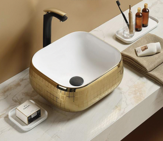 Раковина CeramaLux C1068 бело-золотая 45 см